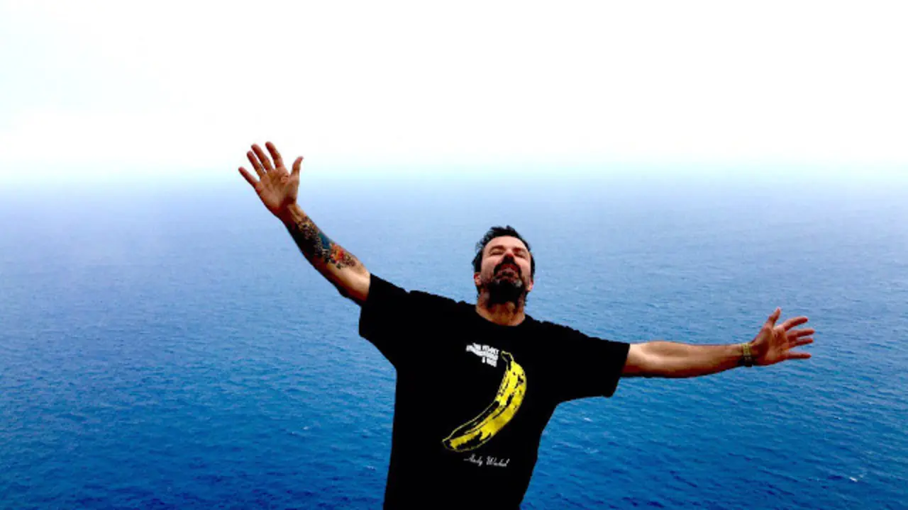 Generated by  IJG JPEG Library
Generated by  IJG JPEG Library