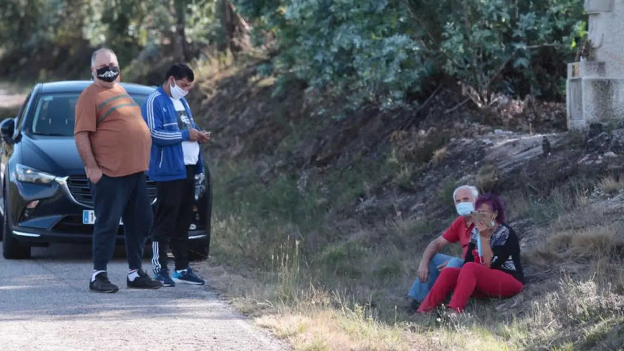 Familiares del autor y víctimas del doble crimen de Soutomaior. RAFA FARIÑA