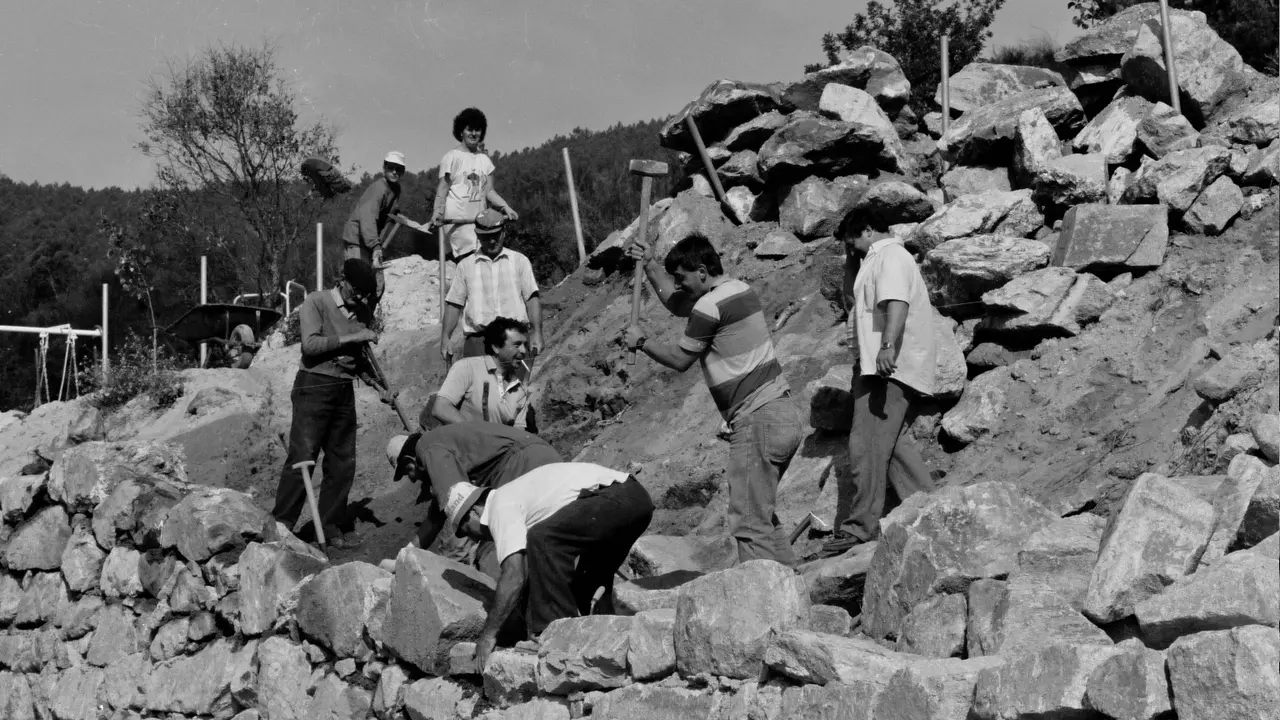 Valo de Manselle. ANXO ANGUEIRA