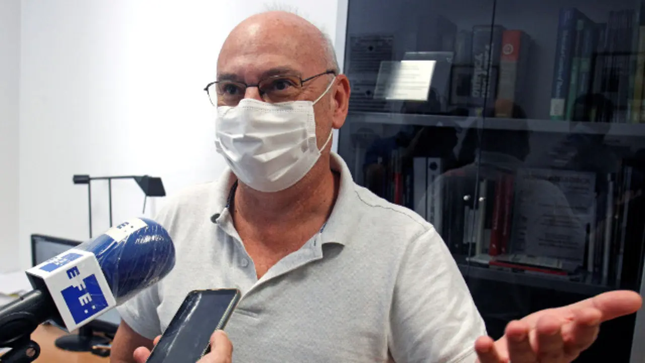 O investigador da Universidade de Alacante, Francis Mart&iacute;nez Mojica. EFE