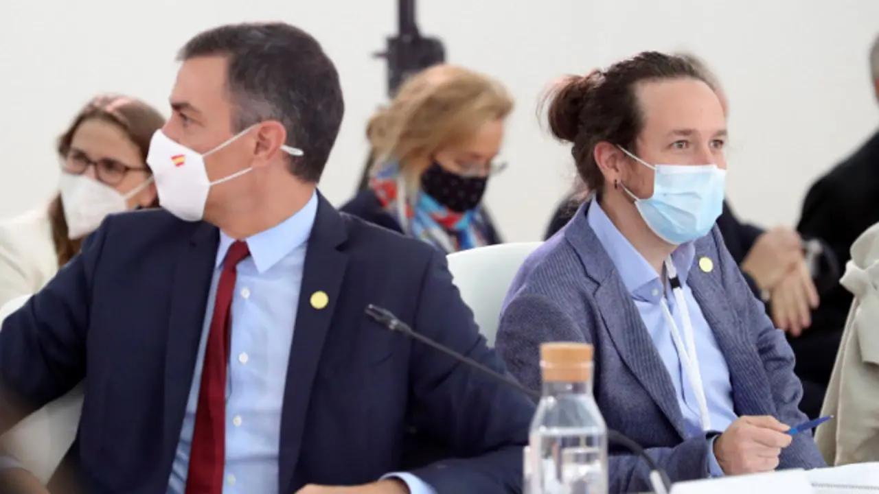 Pedro Sánchez y Pablo Iglesias. EFE