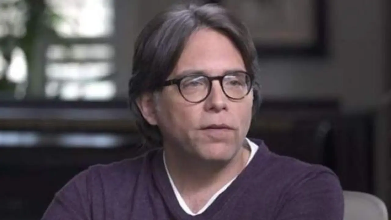  Keith Raniere, líder y fundador de la secta Nxivm, durante una entrevista. YOUTUBE 