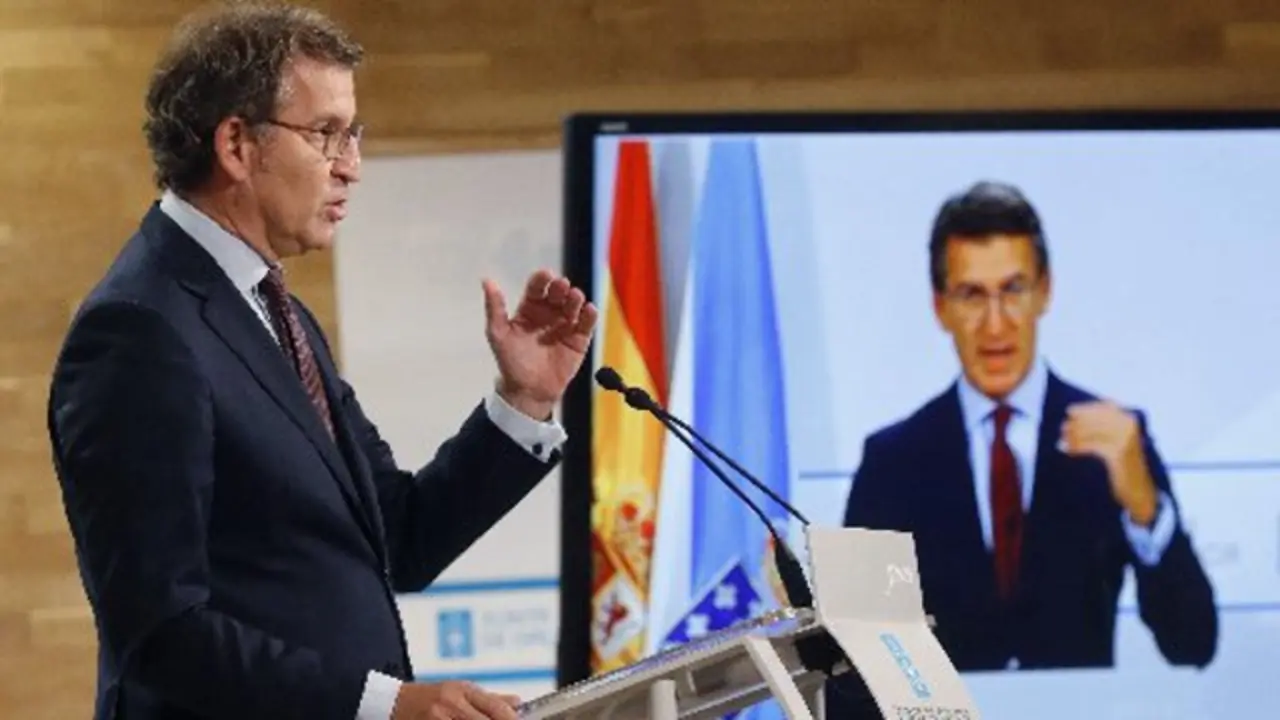 Feijóo durante unha rolda de prensa. LAVANDEIRA