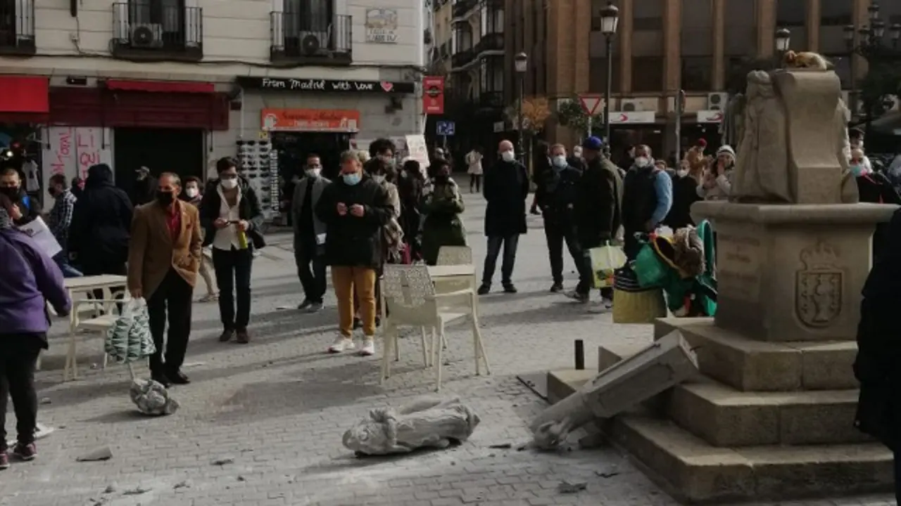 Imagen del cruceiro destruido.TWITTER