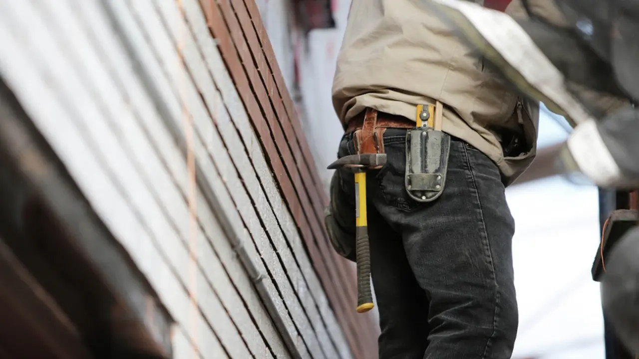 Un trabajador en una obra. PIXABAY