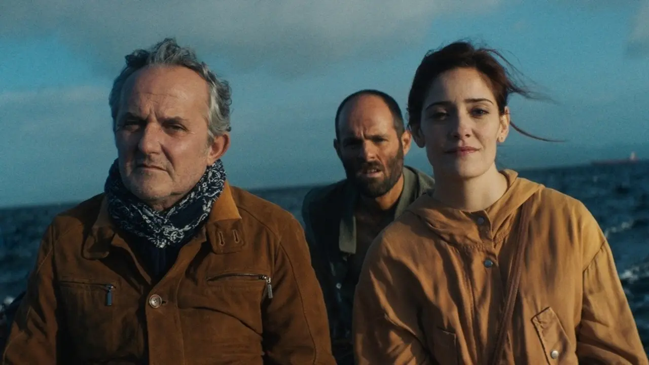 Morris y Melania Cruz, en una escena de la película. EP