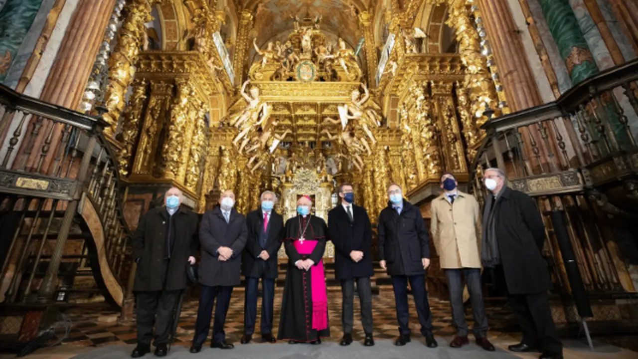 As autoridades, na Catedral. EFE