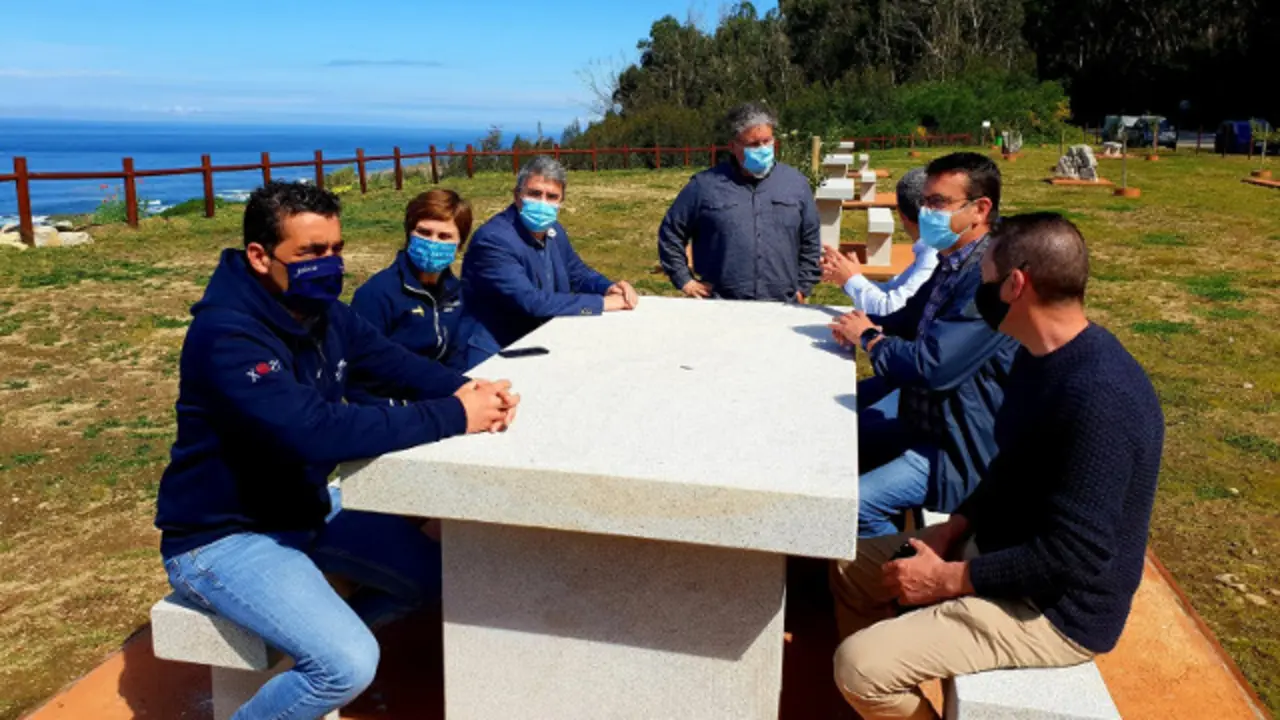 Visita a la nueva área de descanso de peregrinos en A Guarda. XUNTA