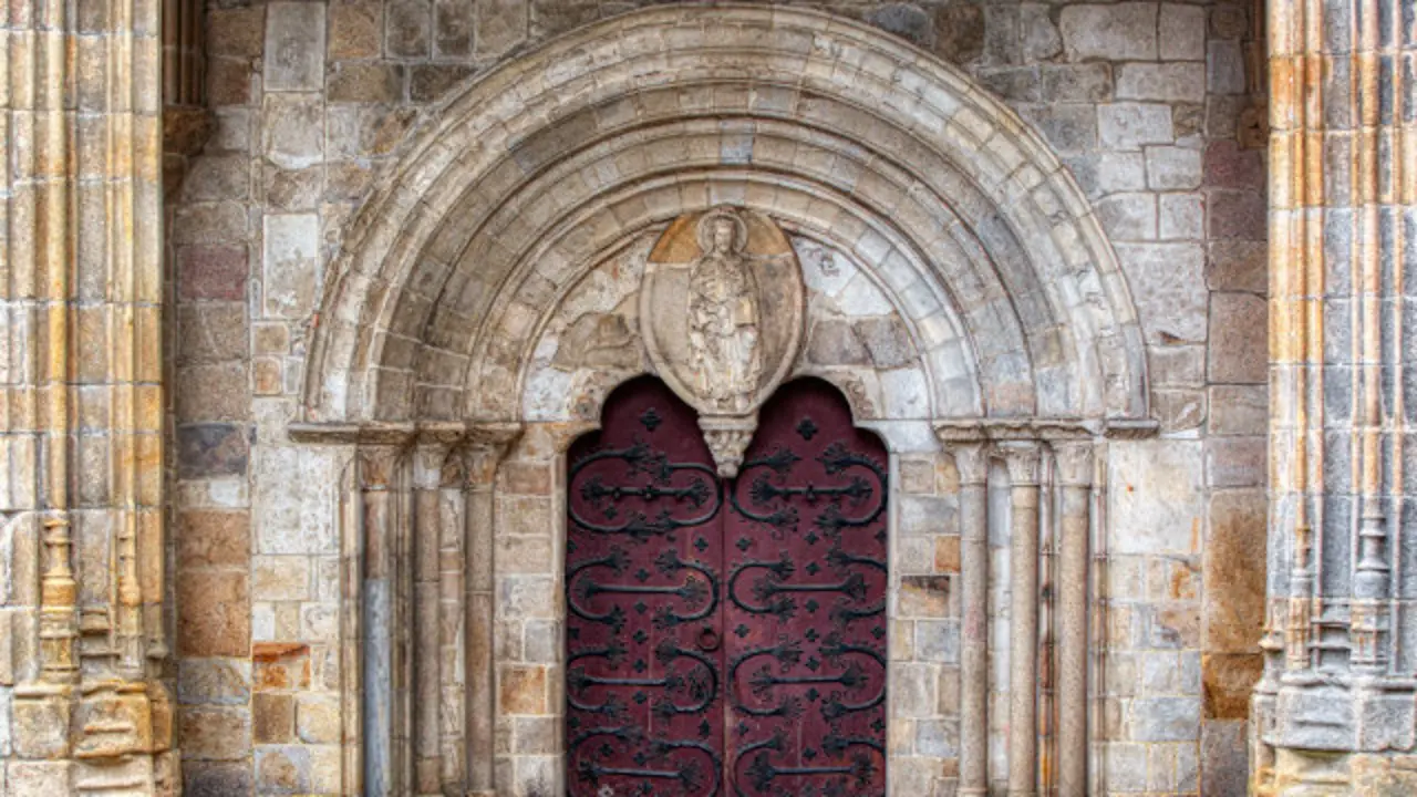 Pantocrátor de la catedral de Lugo. VIAMAGICAE