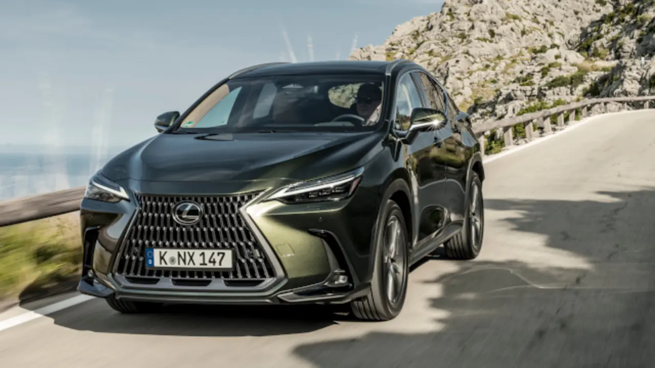 2021_NX_DPL_NX350h_Dynamic_009