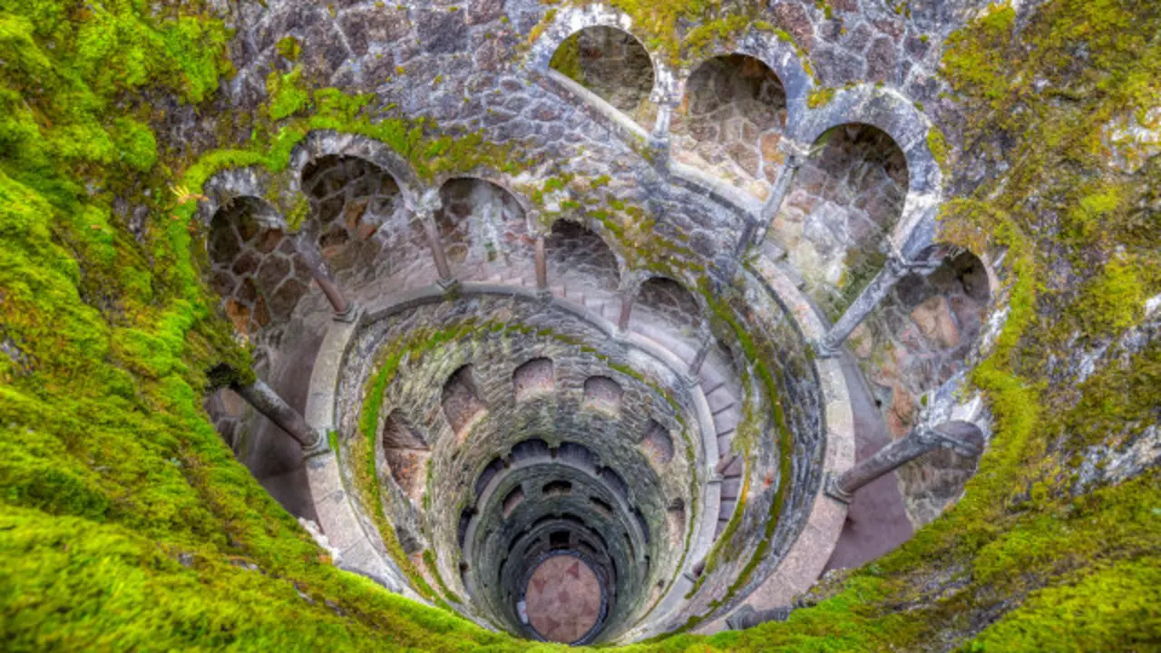 Quinta da Regaleira. VIAMAGICAE