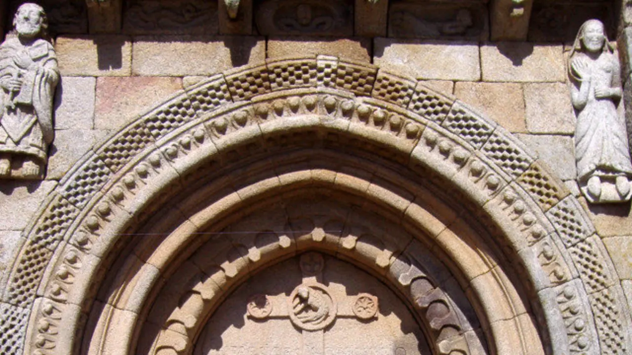Iglesia de San Pedro de A Mezquita, en A Merca.