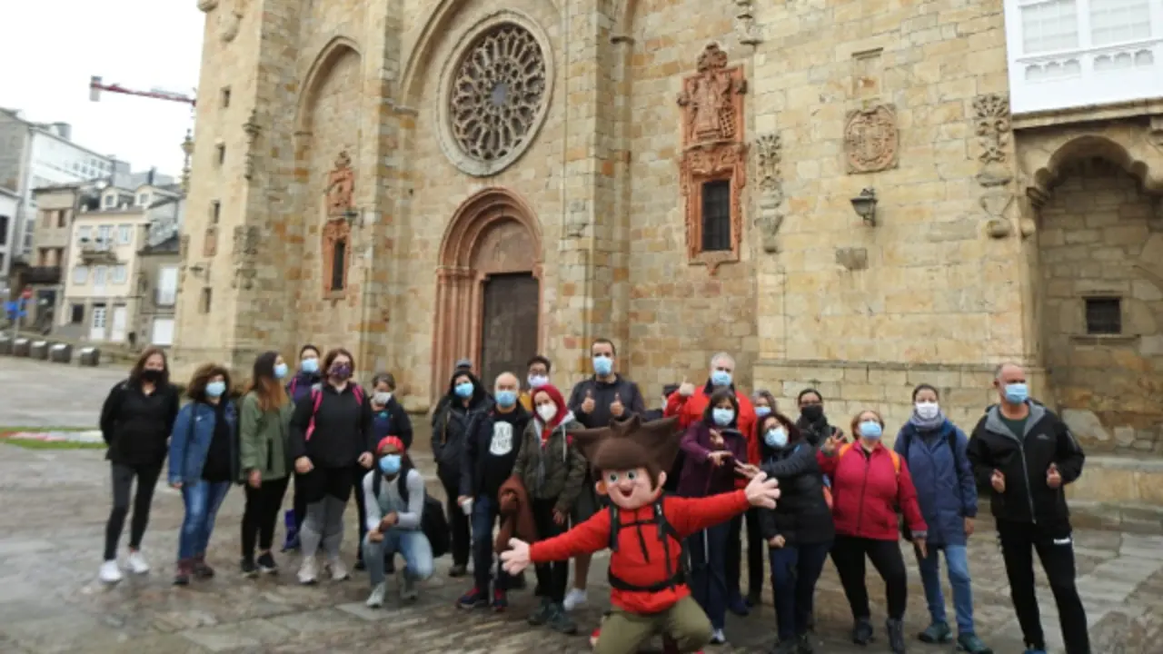 Una de las visitas de Guido Guía a Mondoñedo. EP