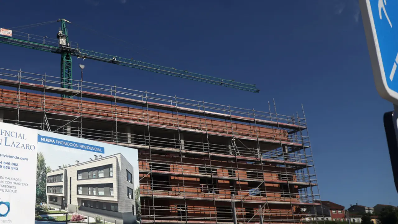 Promoción inmobiliaria en construcción en Santiago. Pepe Ferrín AGN