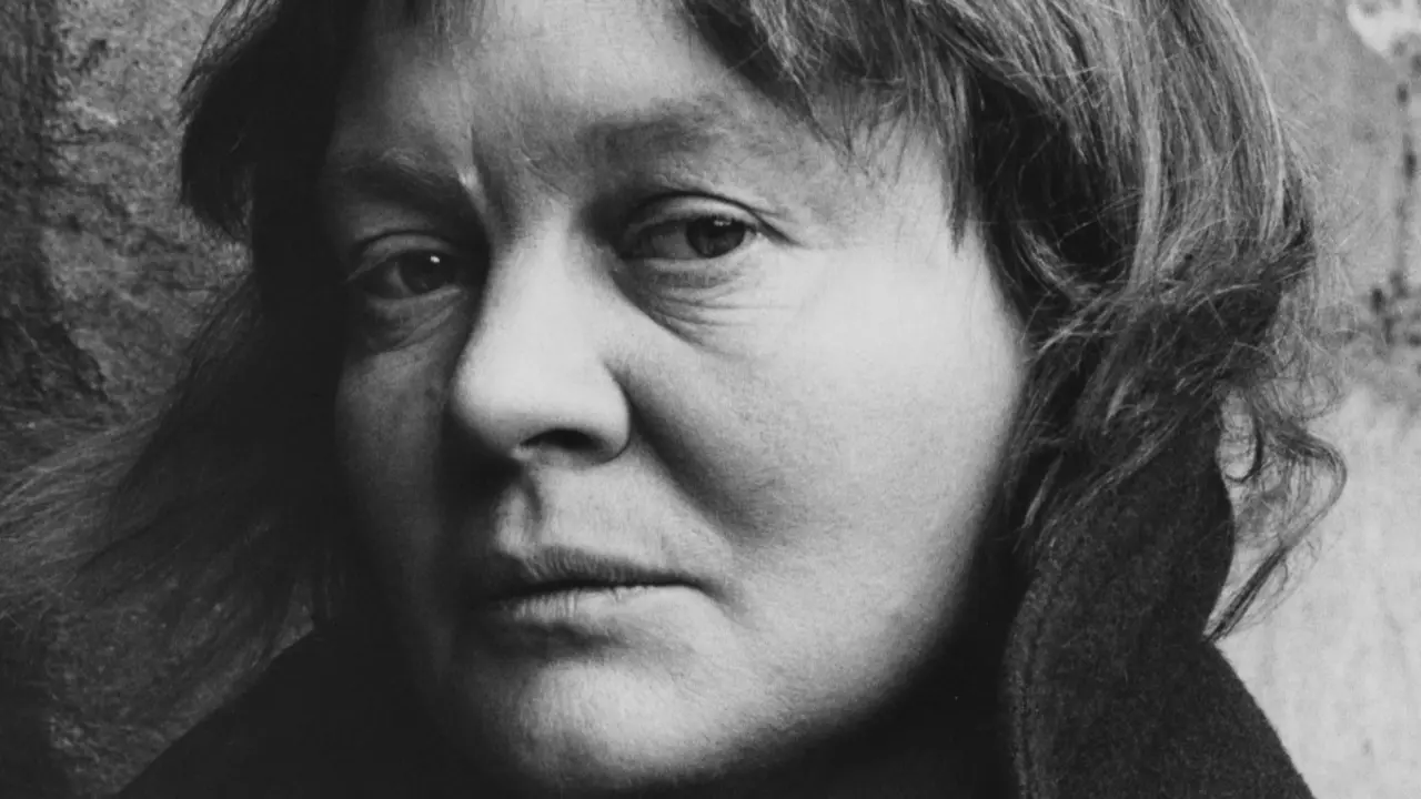 Iris Murdoch. EP
