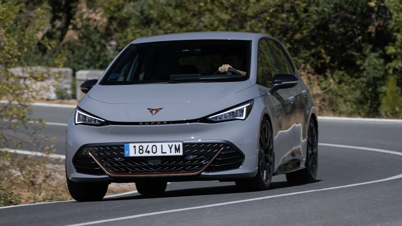 CUPRA Born e-Boost + Battery Pack_52
