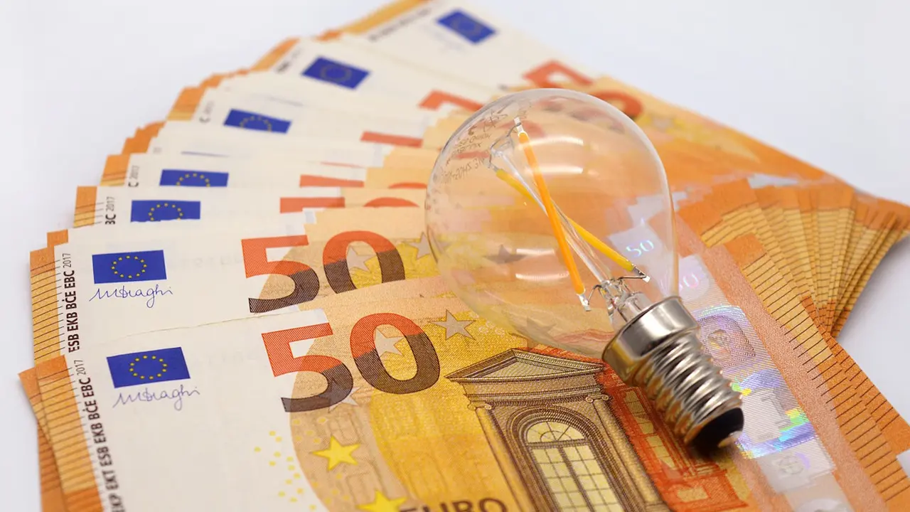 Precio de la electricidad.Pixabay