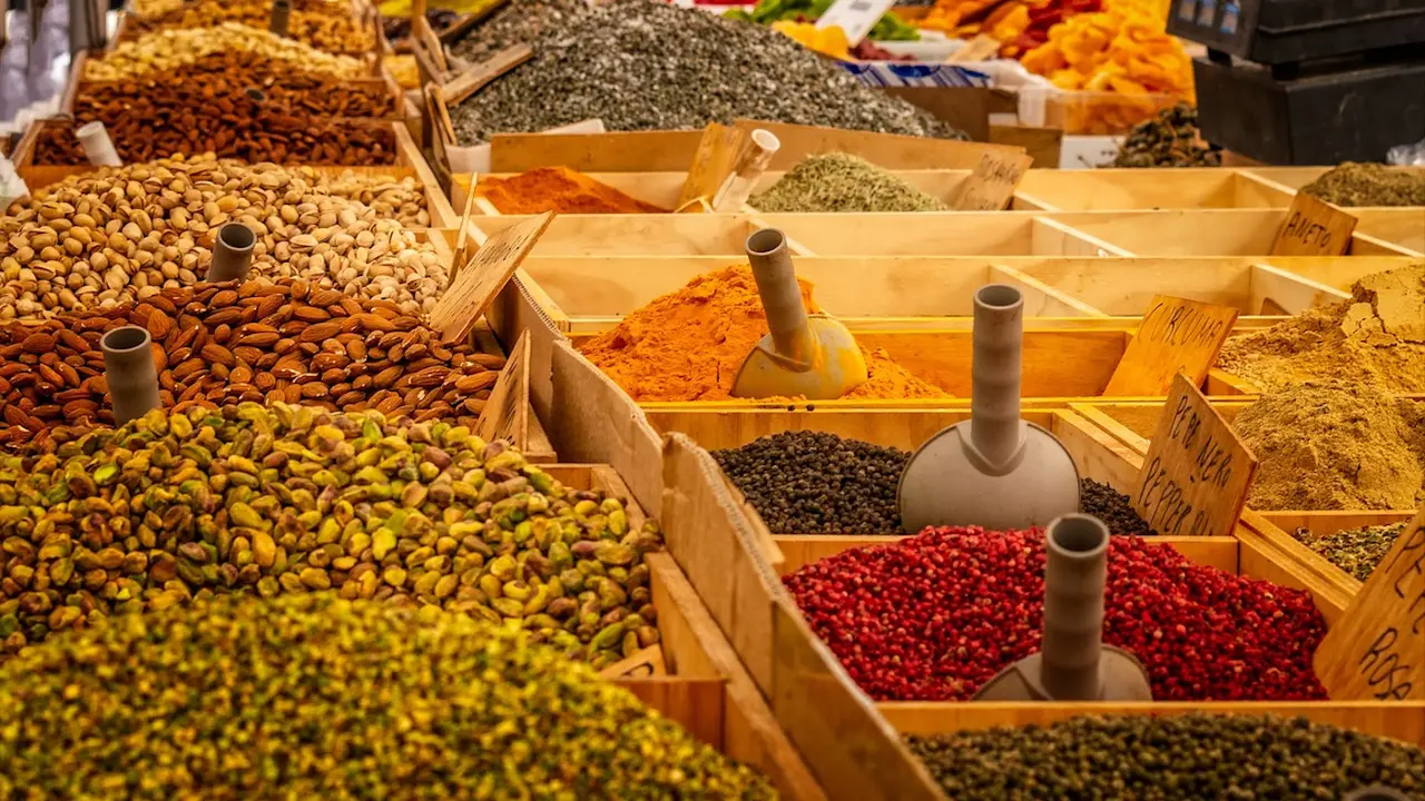 Especias en un mercado. PIXABAY