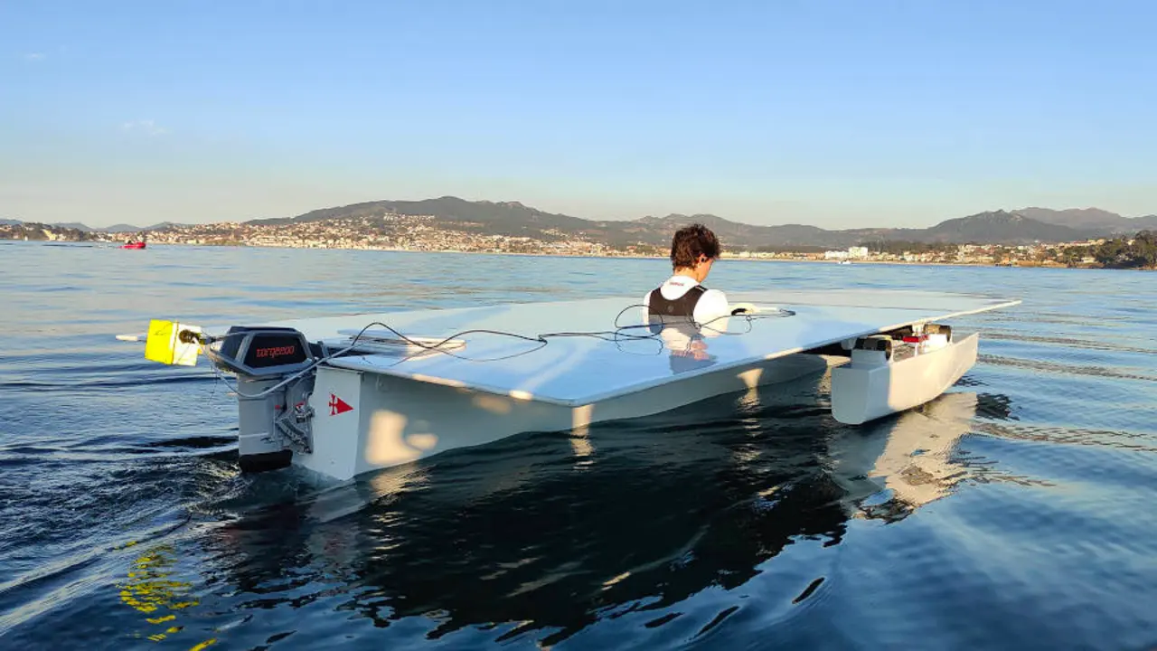 El Boedo I, durante unas pruebas de navegación. UVIGO