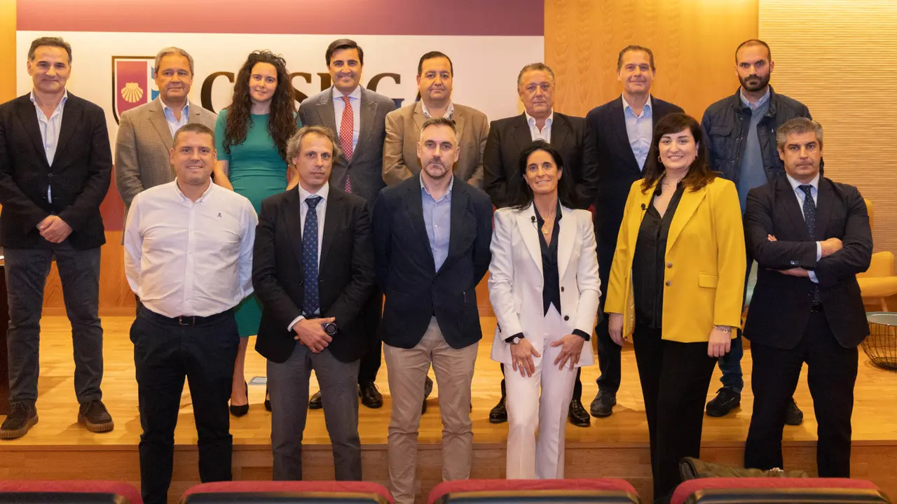 Integrantes del Club Alumni Cesuga. Daniel G. Carricoba