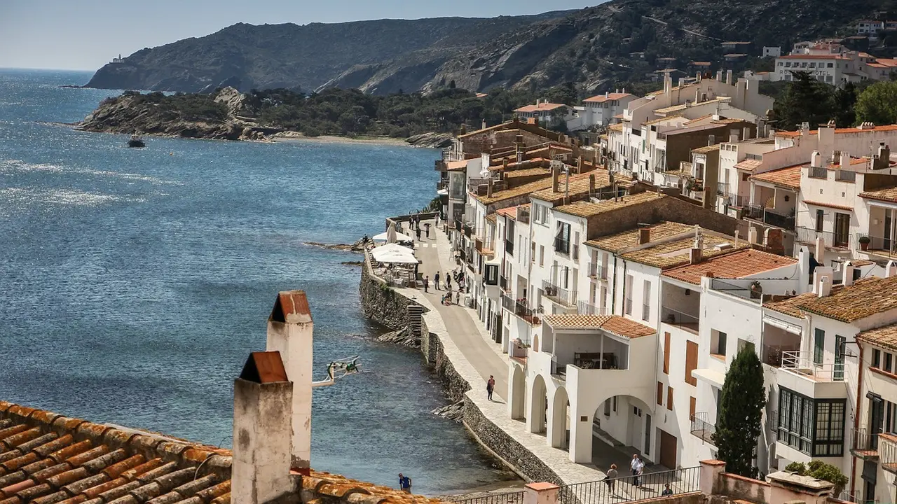 La localidad costera de Cadaqués, en Gerona. PIXABAY