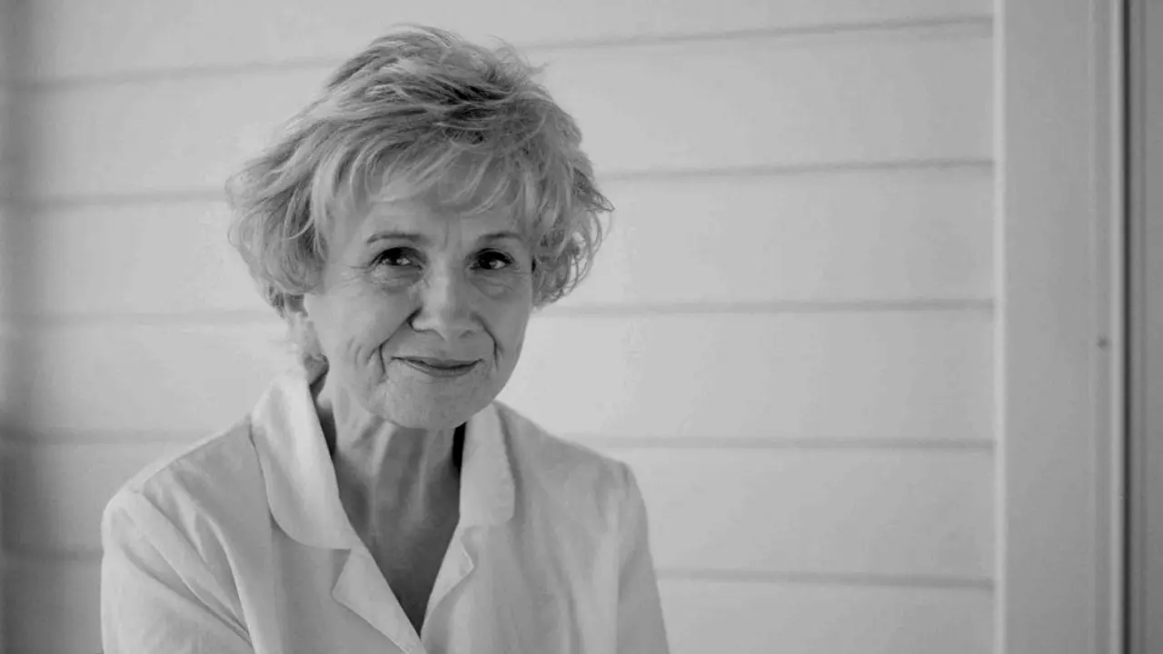Alice Munro AEP