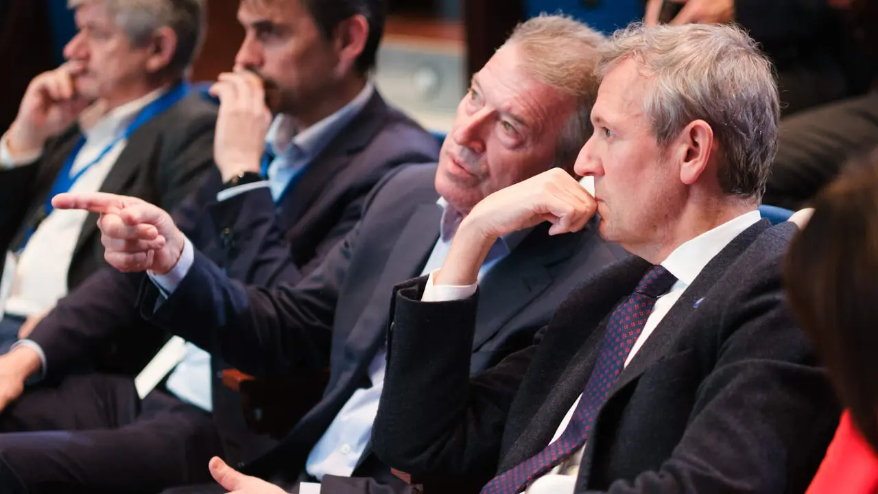 Carballo y Rueda en el foro Piñeiros 24 en Santiago. David Cabezón