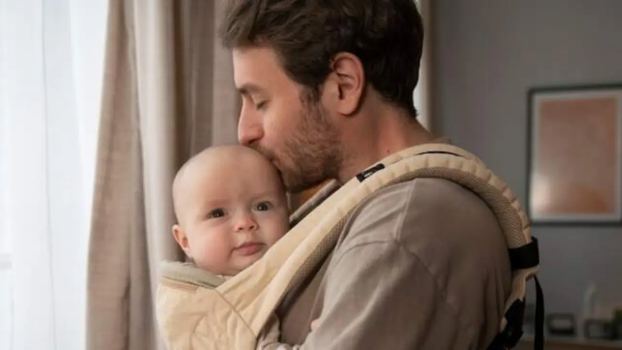 Un padre con su hijo. AEP