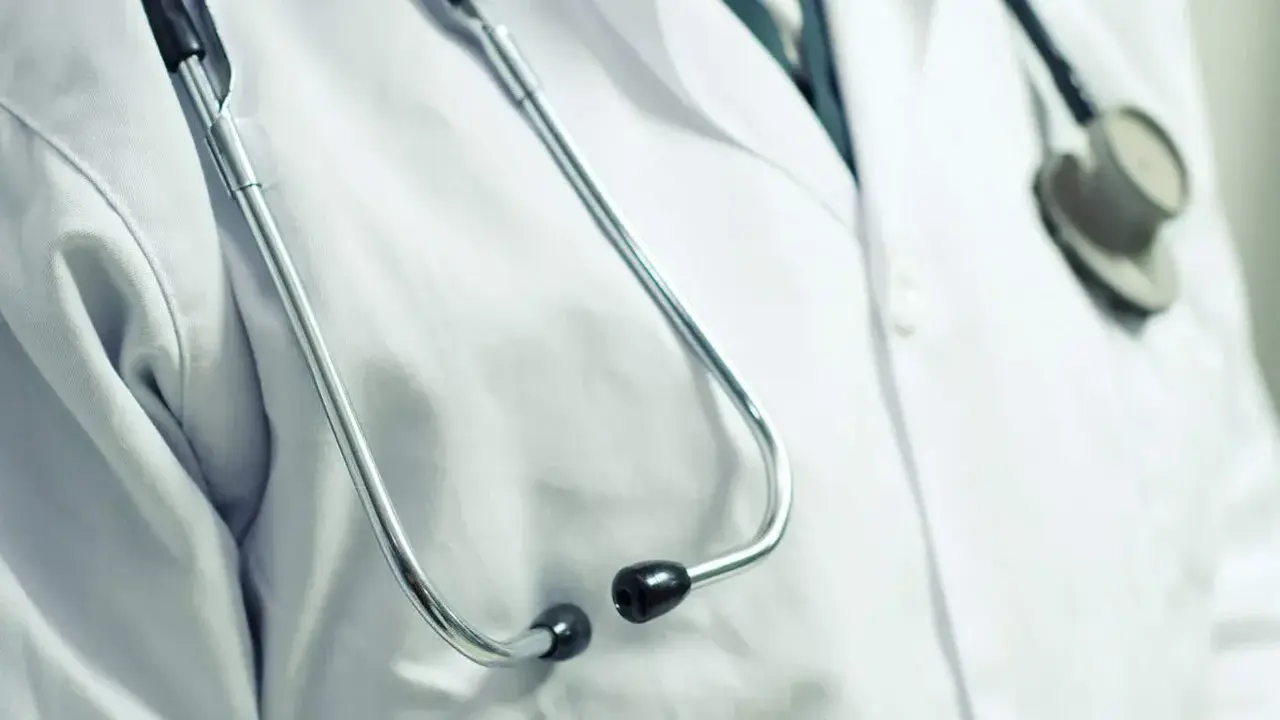 Imagen de un médico. PIXABAY