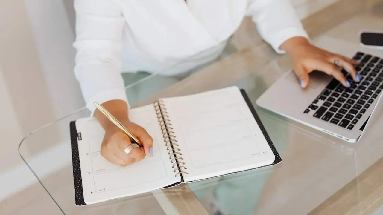 Control horario y planificación de turnos