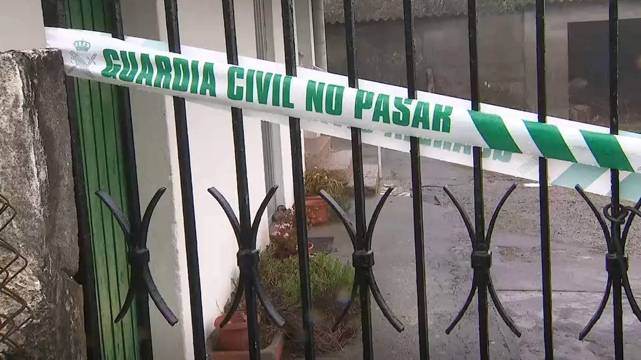 La casa de la parroquia de Tamega, en Mos, donde la madre sufrió la agresión quedó precitada. CRTVG