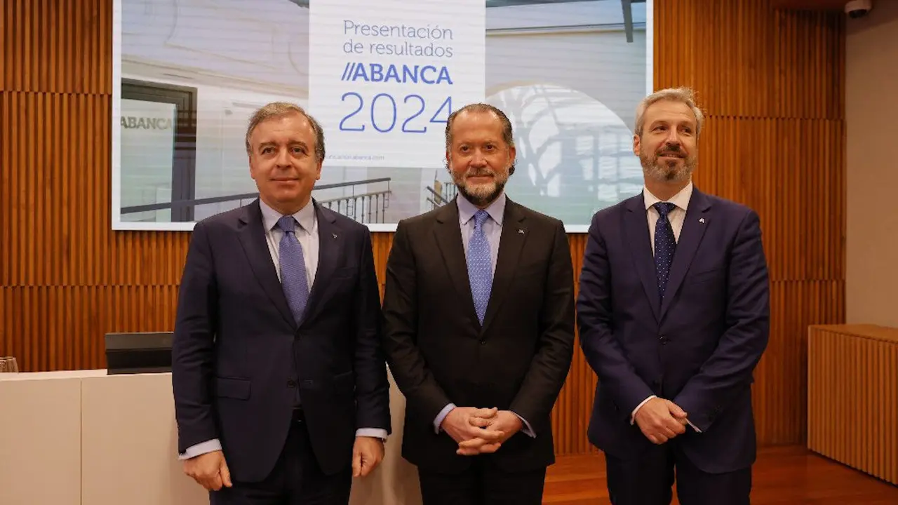 Francisco Botas, Juan Carlos Escotet y Alberto de Francisco.AGN