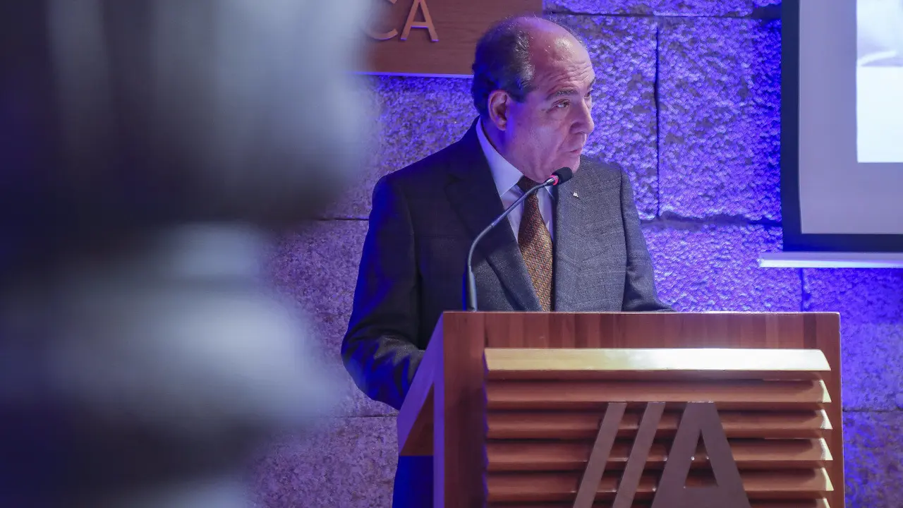 Un momento durante el acto en Santiago. NACHO SANTÁS (AGN)