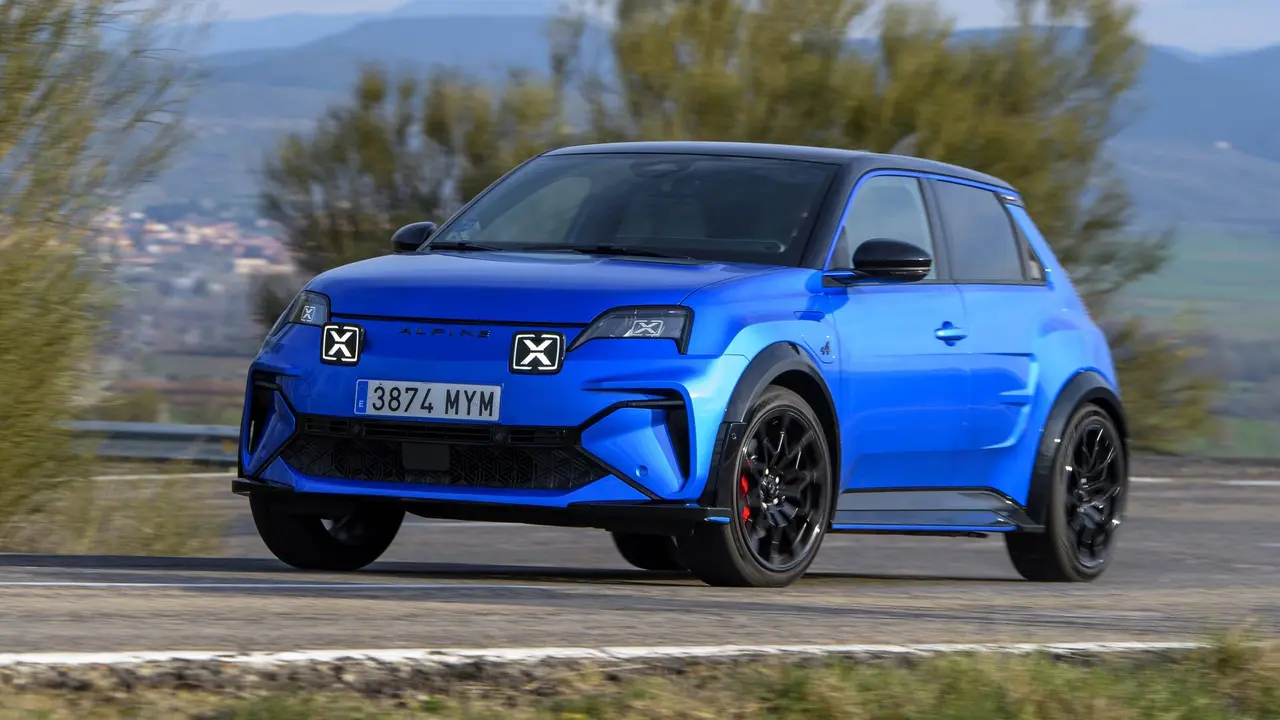 El Alpine A290 destaca por su comportamiento deportivo. EP