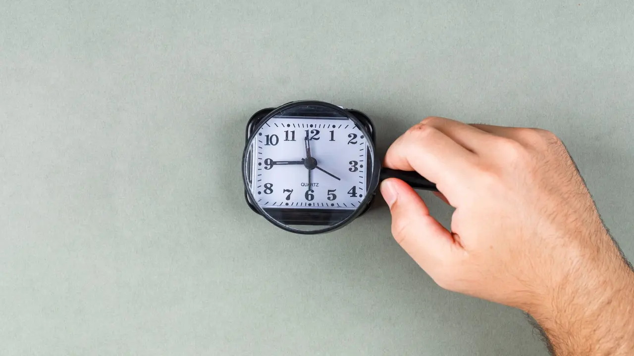 El cambio al horario de verano será el 30 de marzo. FREEPICK