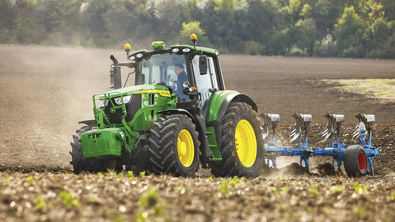 Un tractor de la marca John Deere, la más vendida en España.JOHN DEERE
