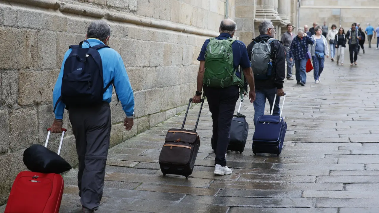 Turistas en Santiago.LAVANDEIRA JR (EFE)