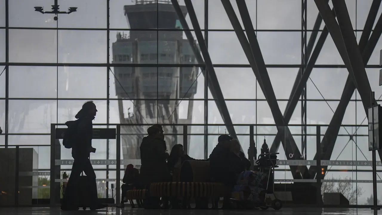 Terminal del aeropuerto de Lavacolla. (AGN)