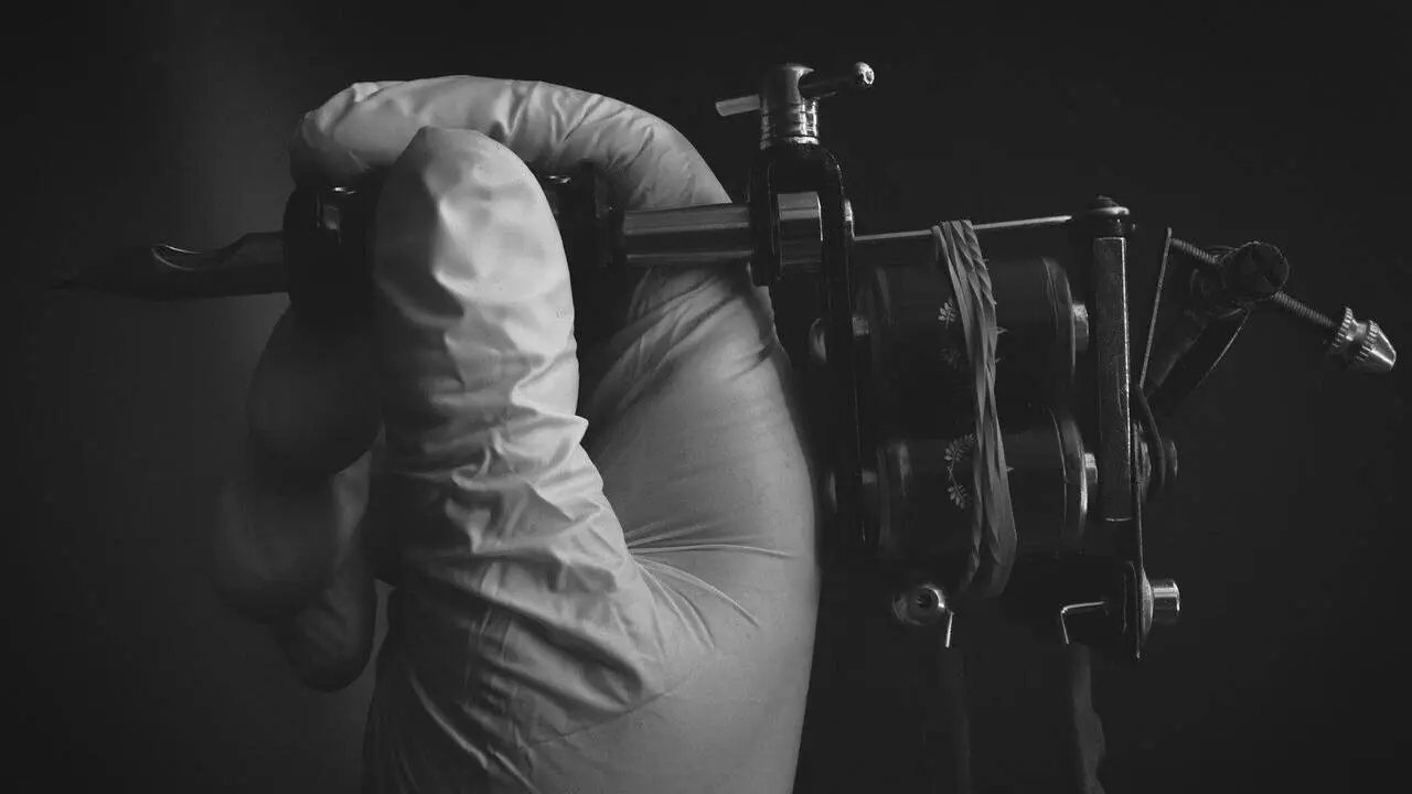 Agulla de tatuar. AEP