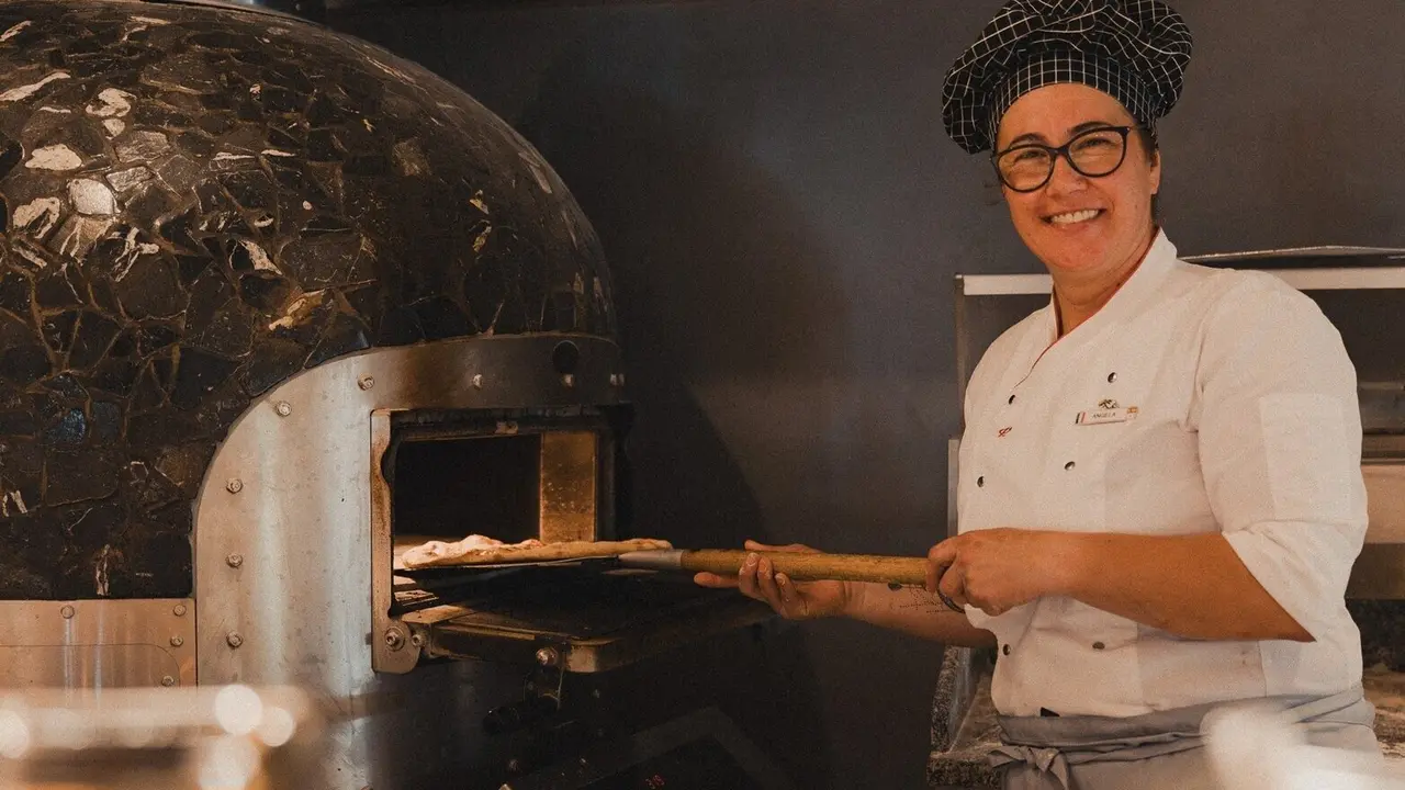 Cocinera del Club Med. CLUB MED