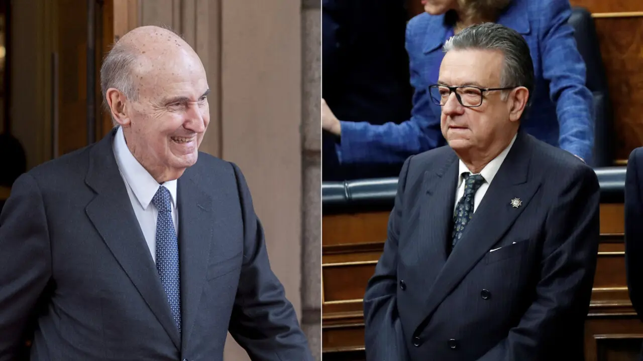 Miquel Roca Junyent y Miguel Herrero y Rodríguez de Miñón. EFE