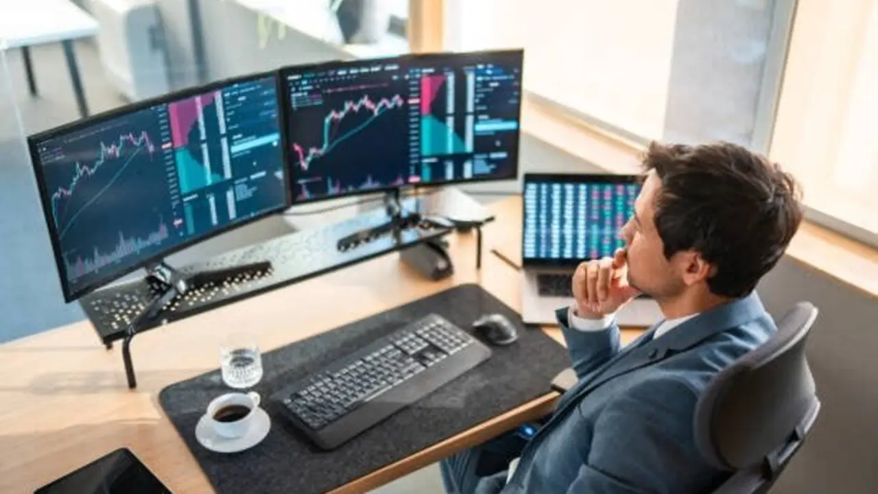  Estrategia de Inversión Periódica 2025: Cómo Invertir de Forma Consistente Sin Adivinar el Momento del Mercado 