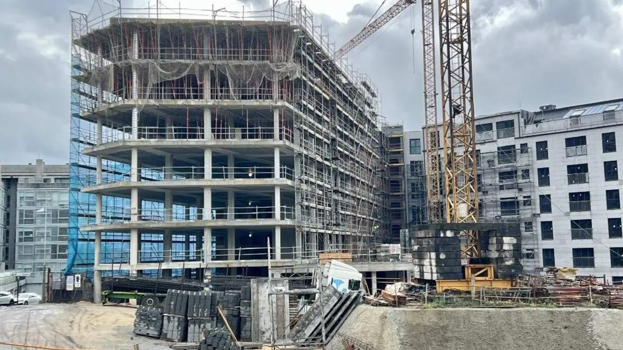 Edificio en construcción. RAFA FARIÑA