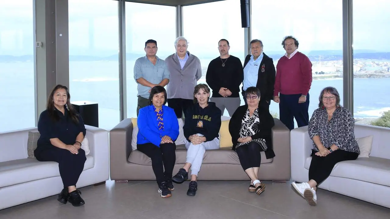 Reunión entre Ecoener y altos cargos de comunidad indígena Nación Wet'suwet'en. EP.