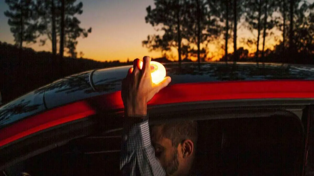 Una baliza V-16 conectada. CEDIDA