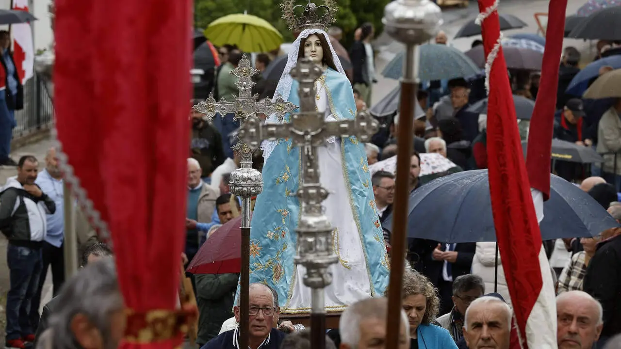 Romer&iacute;a das Cruces de Arante en A Ponte, Ribadeo. AEP