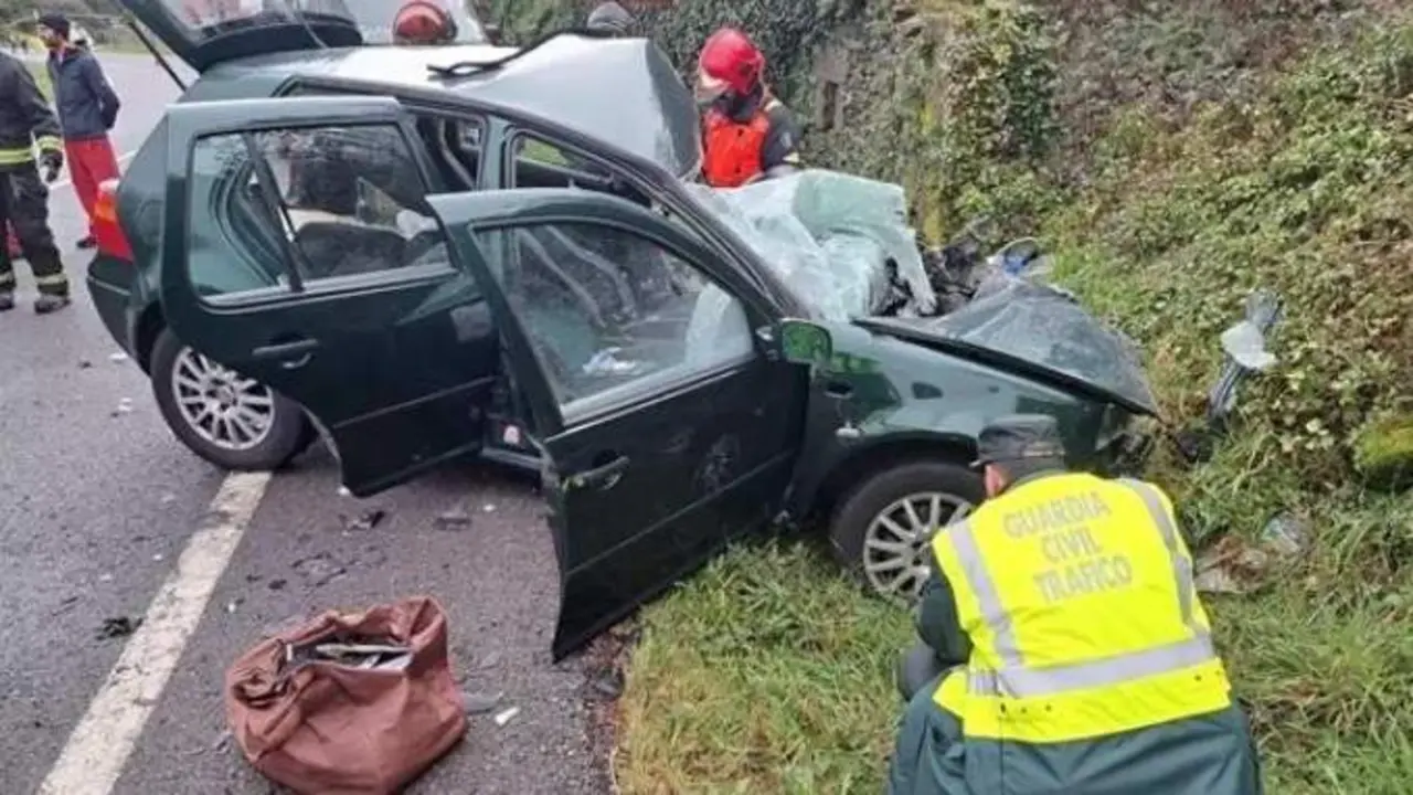 Accidente en la N-541 a la altura de Bobor&aacute;s en 2024. AEP