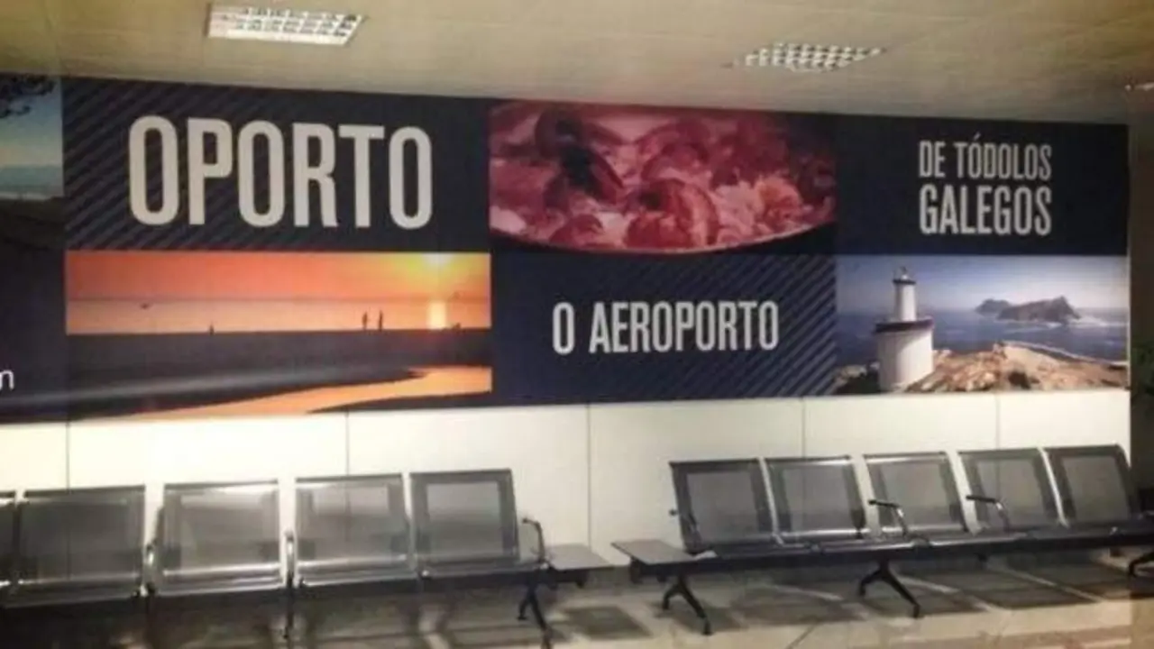 El ir&oacute;nico lema que luce la terminal de S&aacute; Carneiro. EP