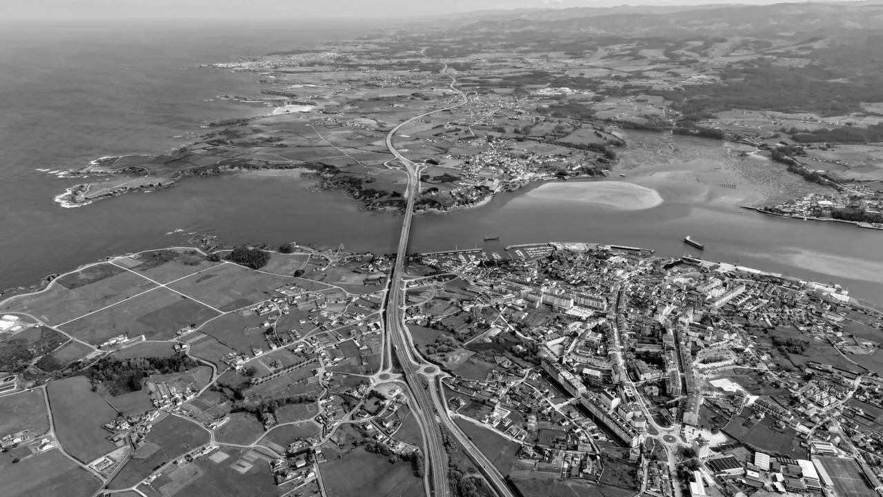 Foto a&eacute;rea de edificios. AEP