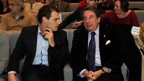 Albert Rivera y Paco V&aacute;zquez, en la presentaci&oacute;n oficial de Cs en Galicia en 2014. AEP